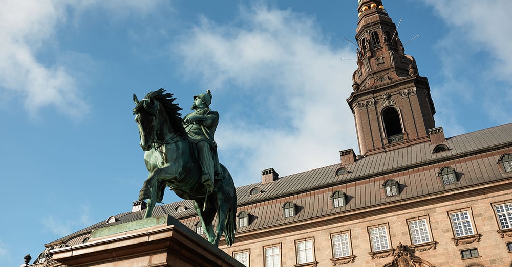 Image 1200 x 628 - Stat og myndighed